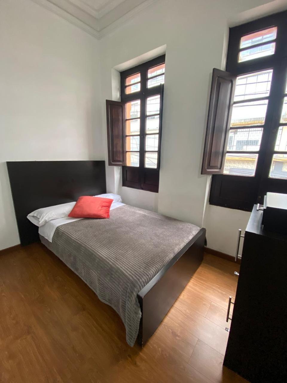 Destino Nomada Calle 11 N 1-38 Guest house *